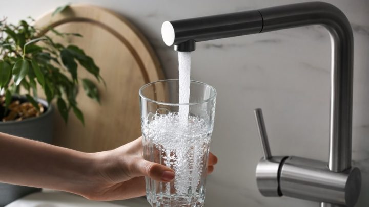Transformer votre eau avec un adoucisseur : comprendre et choisir la meilleure solution Transformer votre eau avec un adoucisseur : comprendre et choisir la meilleure solution